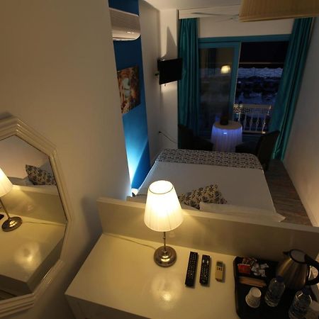 Larimar Hotel Çeşme מראה חיצוני תמונה