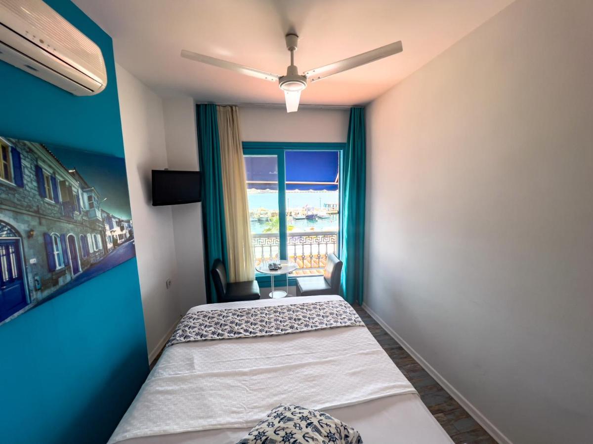 Larimar Hotel Çeşme מראה חיצוני תמונה