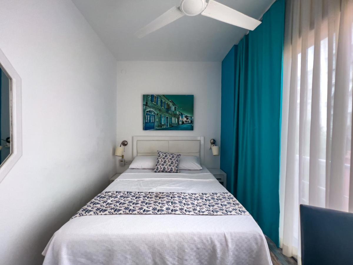 Larimar Hotel Çeşme מראה חיצוני תמונה